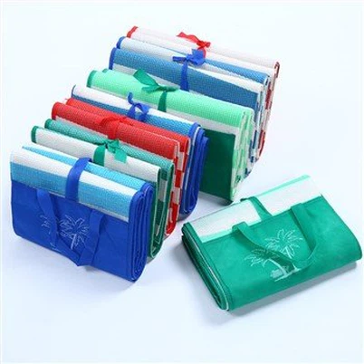 מחצלת חוף מתקפלת