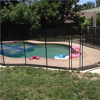 גדר בריכת שחייה זמנית